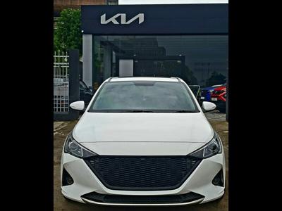 Used 2020 Hyundai Verna [2020-2023] SX 1.5 MPi for sale at Rs. 11,31,000 in Surat