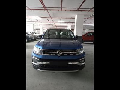 Volkswagen Taigun Topline 1.0 TSI AT