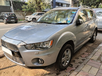 Used 2010 Mitsubishi Outlander [2007-2015] 2.4 MIVEC for sale at Rs. 4,25,482 in Delhi