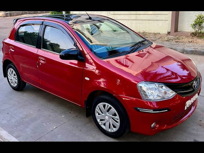 Used 2013 Toyota Etios Liva [2013-2014] GD SP* for sale at Rs. 3,99,000 in Surat