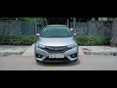 Used 2019 Honda Jazz [2015-2018] V Petrol for sale at Rs. 6,25,000 in Delhi