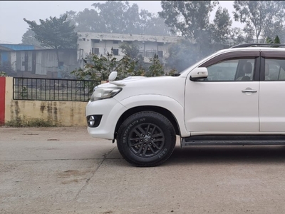 2016 Toyota Fortuner 3.0 4x2 AT
