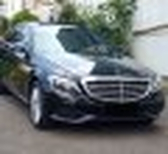 2015 Mercedes-Benz C-Class 250 Hitam -