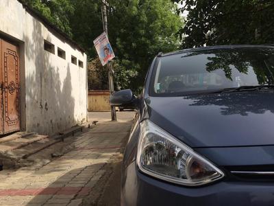 Used 2013 Hyundai Grand i10 [2013-2017] Sportz 1.1 CRDi [2013-2016] for sale at Rs. 3,70,000 in Kanpu
