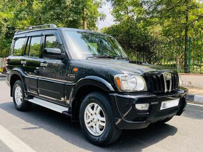 Used 2014 Mahindra Scorpio [2014-2017] S4 for sale at Rs. 5,75,000 in Delhi