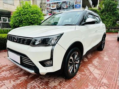 Mahindra XUV300 1.5 W8 (O) [2019-2020]