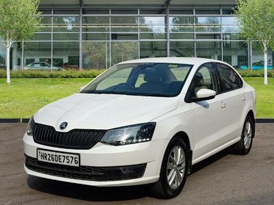 Used 2017 Skoda Rapid Style 1.5 TDI AT for sale at Rs. 6,45,000 in Delhi