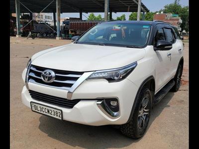 Used 2017 Toyota Fortuner [2016-2021] 2.8 4x2 AT [2016-2020] for sale at Rs. 27,50,000 in Chandigarh