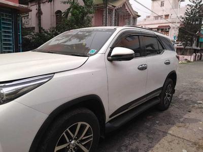 Used 2017 Toyota Fortuner [2016-2021] 2.8 4x4 MT [2016-2020] for sale at Rs. 27,00,000 in Kolkat