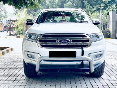 Ford Endeavour Titanium 2.2 4x2 AT [2016-2018]