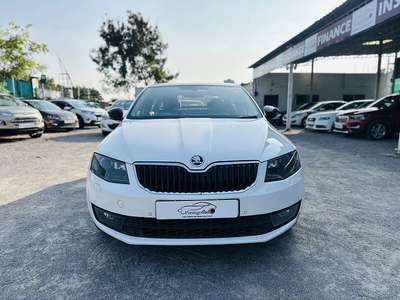 Used 2016 Skoda Octavia [2013-2015] Style TDI AT for sale at Rs. 13,75,000 in Hyderab