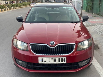 Used 2017 Skoda Octavia [2013-2015] Style TDI AT for sale at Rs. 17,00,000 in Hyderab