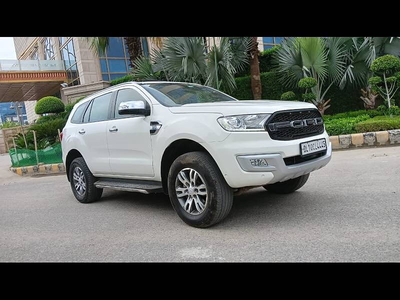 Used 2018 Ford Endeavour [2016-2019] Titanium 3.2 4x4 AT for sale at Rs. 26,50,000 in Delhi