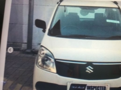 Used Maruti Suzuki Wagon R 2015 158280 kms in New Delhi