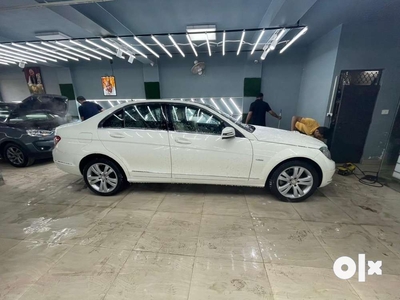 Mercedes-Benz C-Class 2010 Petrol Well Maintained