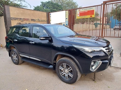 Toyota Fortuner 2.8 2WD AT BSIV