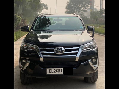Toyota Fortuner 2.8 4x4 AT