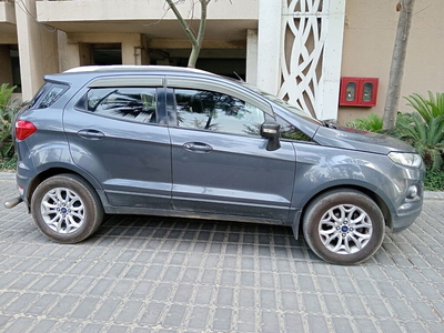Used 2015 Ford EcoSport [2013-2015] Titanium 1.5 TDCi for sale at Rs. 4,21,000 in Noi