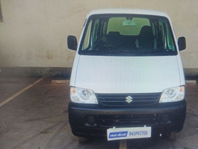Used Maruti Suzuki Eeco 2015 90440 kms in Ahmedabad