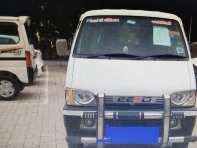 Used Maruti Suzuki Eeco 2021 108000 kms in Ahmedabad