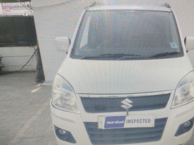 Used Maruti Suzuki Wagon R 2014 98546 kms in Ahmedabad