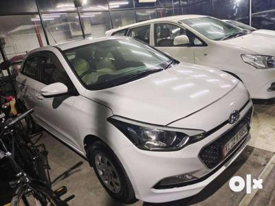 Hyundai Elite i20 Sportz (O) 1.2, 2018, Petrol