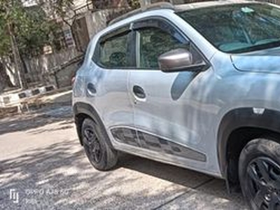 2017 Renault KWID 1.0 AMT RXT