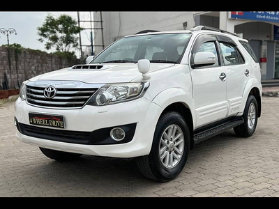 Used 2013 Toyota Fortuner [2012-2016] 3.0 4x2 AT for sale at Rs. 12,50,000 in Mohali