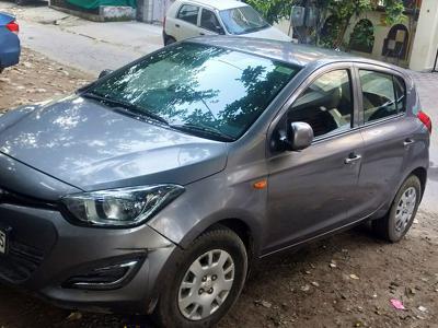 Used 2013 Hyundai i20 [2012-2014] Magna 1.4 CRDI for sale at Rs. 3,00,000 in Mathu