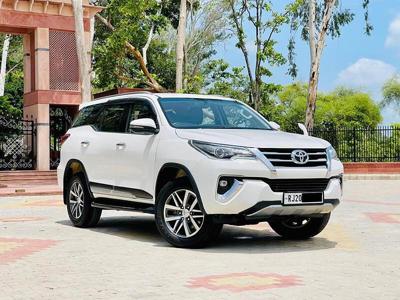 Used 2018 Toyota Fortuner [2016-2021] 2.8 4x4 MT [2016-2020] for sale at Rs. 30,00,000 in Kot