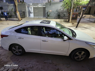 Hyundai Verna SX (O)1.6 VTVT