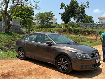 Used 2014 Volkswagen Jetta [2013-2015] Highline TDI AT for sale at Rs. 6,25,000 in Chennai