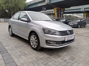 Volkswagen Vento Highline Petrol AT [2015-2016]