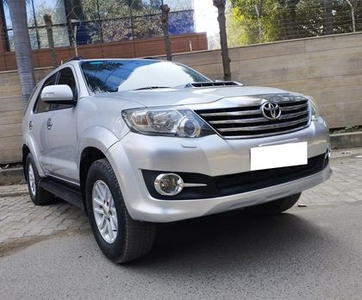 2014 Toyota Fortuner 4x2 Manual