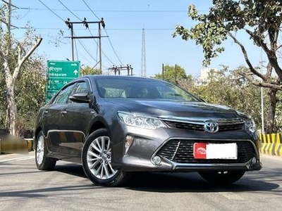 2016 Toyota Camry 2.5 Hybrid