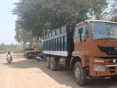 Eicher 6025 pro 10 wheeler