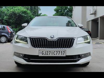 Used 2018 Skoda Superb [2016-2020] Style TDI AT for sale at Rs. 19,75,000 in Ahmedab