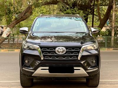 Toyota Fortuner 4X2 AT 2.8 Diesel