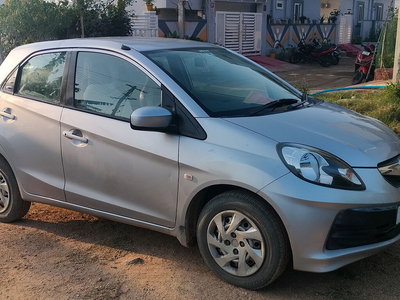 Used 2013 Honda Brio [2013-2016] EX MT for sale at Rs. 2,75,000 in Nashik