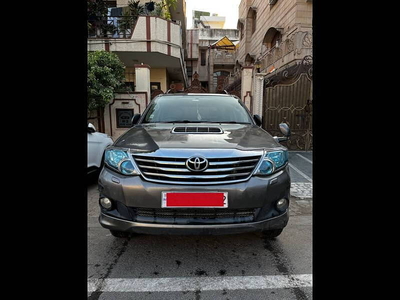 Used 2014 Toyota Fortuner [2012-2016] 3.0 4x2 AT for sale at Rs. 13,75,000 in Delhi