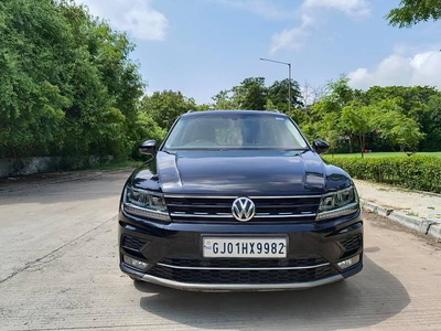 Used 2018 Volkswagen Tiguan [2017-2020] Highline TDI for sale at Rs. 19,50,000 in Ahmedab