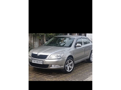 Used 2012 Skoda Laura Ambiente 1.9 TDI AT for sale at Rs. 3,80,000 in Chandigarh