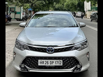Used 2018 Toyota Camry Hybrid for sale at Rs. 22,00,000 in Delhi