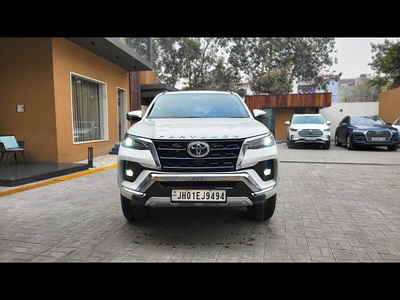 Used 2021 Toyota Fortuner [2016-2021] 2.8 4x4 AT [2016-2020] for sale at Rs. 41,50,000 in Delhi