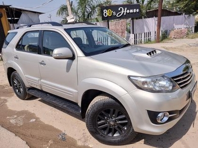 2015 Toyota Fortuner 4x2 4 Speed AT