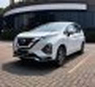 2021 Nissan Livina VL AT Putih -