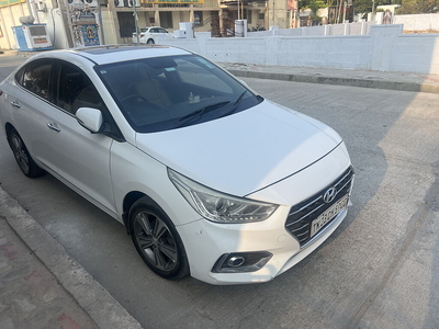 Used 2017 Hyundai Verna [2017-2020] SX (O) 1.6 CRDi for sale at Rs. 9,50,000 in Vello