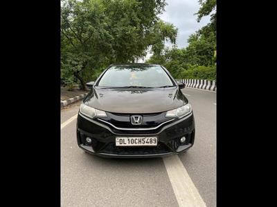 Used 2017 Honda Jazz [2015-2018] V AT Petrol for sale at Rs. 6,25,000 in Delhi