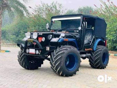 NO.1 CUSTOM JEEP_JAIN MOTOR_ALL INDIA DELIVER_COLOR &FEATURE AVAILABLE