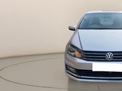 2016 Volkswagen Vento 1.6 Highline
